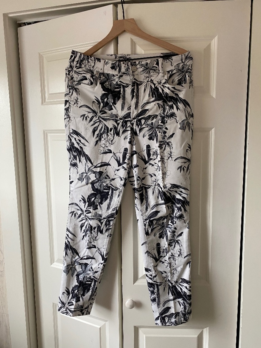 Tommy Bahama Pants